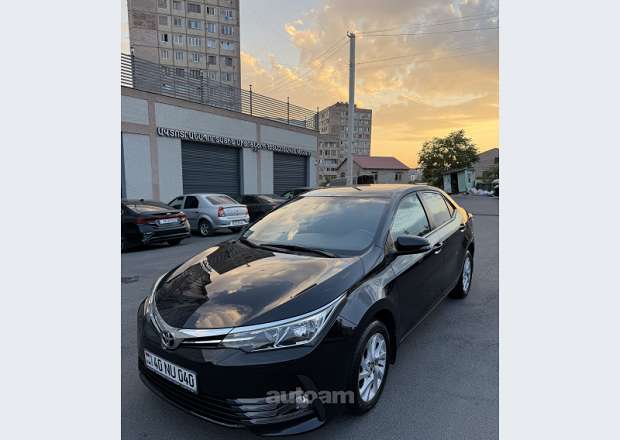 Toyota Corolla 2017 — լուսանկար 3