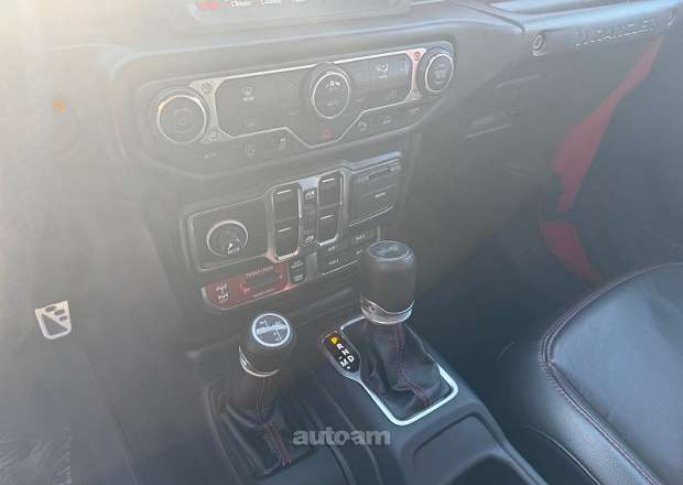 Jeep Wrangler 2022 — լուսանկար 12