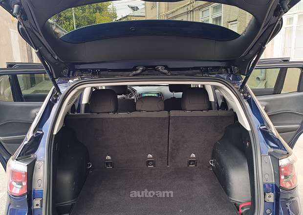 Jeep Compass 2019 — լուսանկար 6