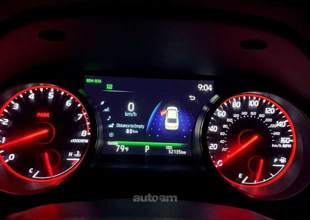 Toyota Camry 2024 — լուսանկար 3