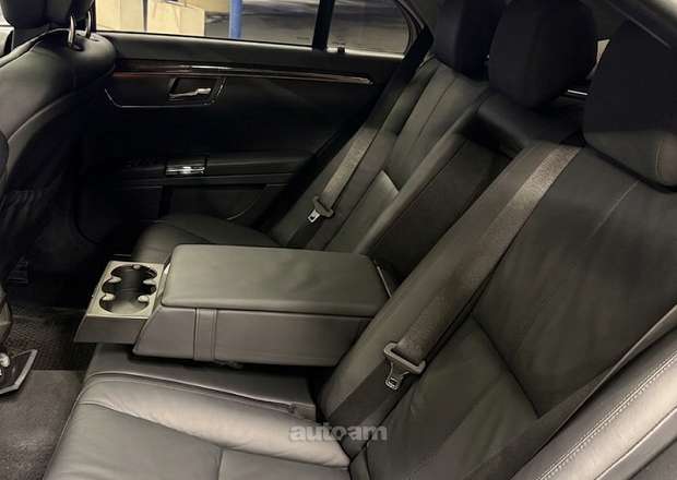 Mercedes-Benz S 550