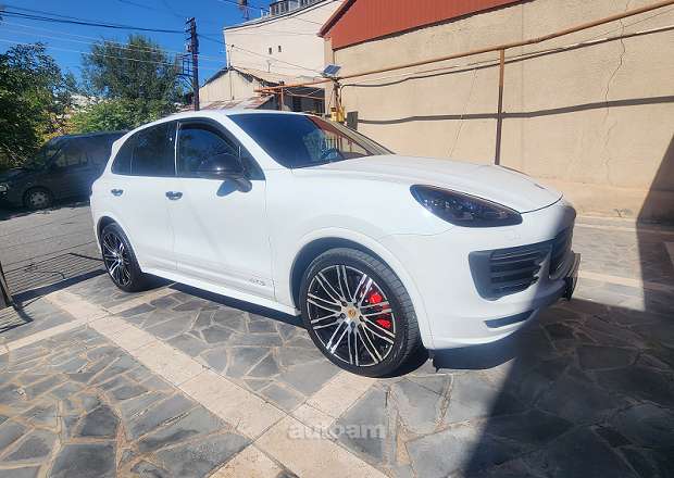 Porsche Cayenne 2015 — фото 6