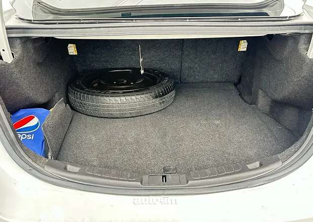Ford Fusion 2014 — լուսանկար 8
