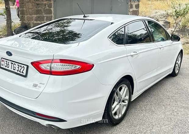Ford Fusion 2014 — լուսանկար 12