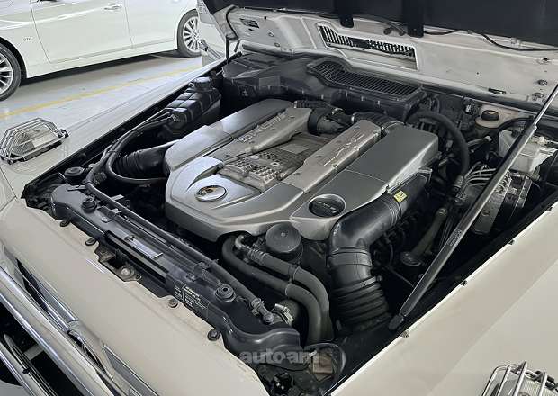Mercedes-Benz G 55 AMG 2010 — լուսանկար 12
