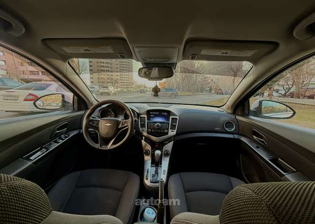 Chevrolet Cruze 2015 — լուսանկար 4