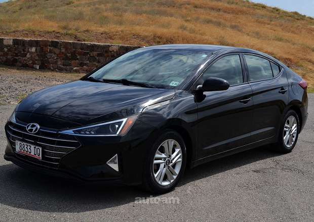 Hyundai Elantra 2020 — լուսանկար 3