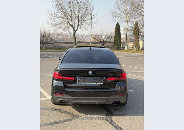 BMW 530 2021 — լուսանկար 4
