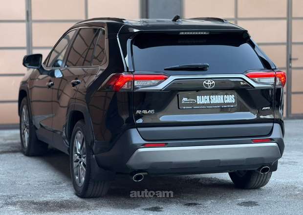 Toyota Rav 4 2021 — photo 2