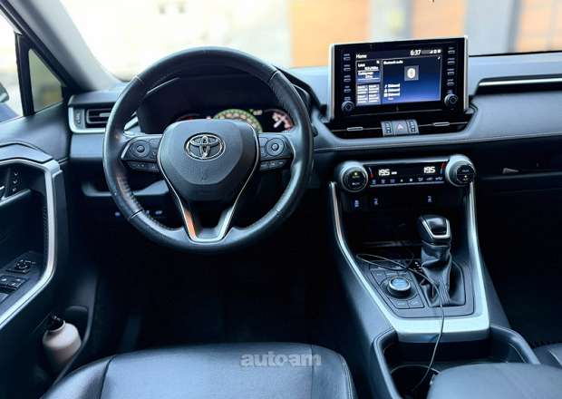 Toyota Rav 4 2021 — photo 8