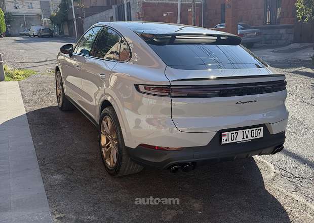 Porsche Cayenne Coupe 2023 — լուսանկար 5