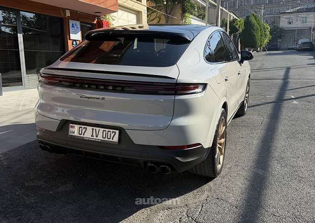 Porsche Cayenne Coupe 2023 — լուսանկար 3