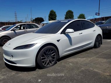 Tesla Model 3  2024 
