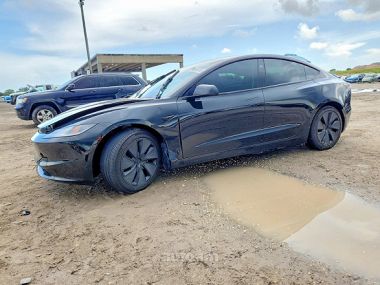 Tesla Model 3  2025 