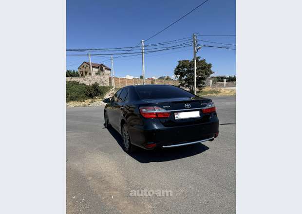 Toyota Camry 2017 — լուսանկար 5