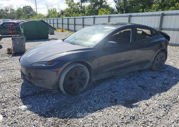 Tesla Model 3 2024 — լուսանկար 1