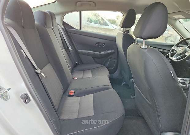 Nissan Sentra