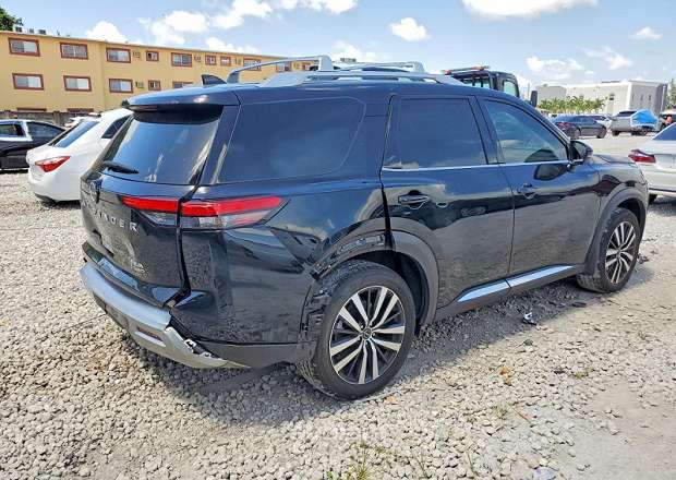 Nissan Pathfinder