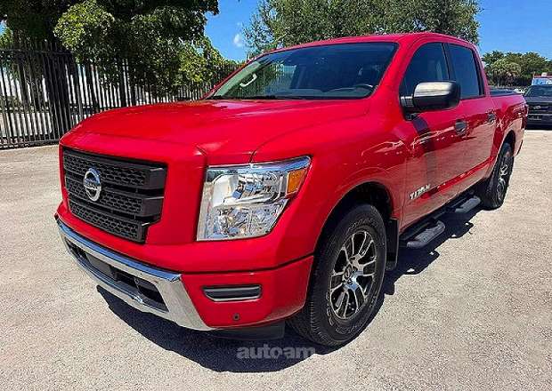 Nissan Titan