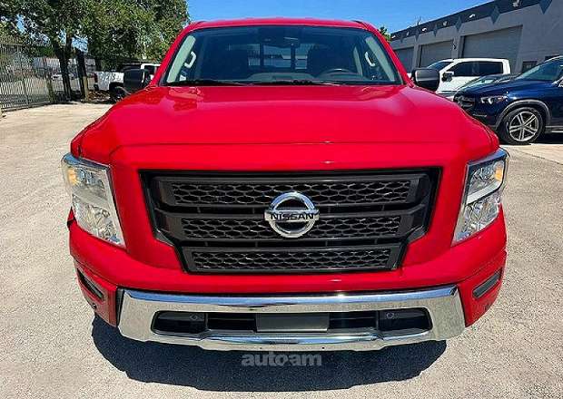 Nissan Titan