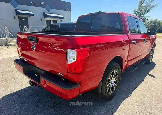 Nissan Titan