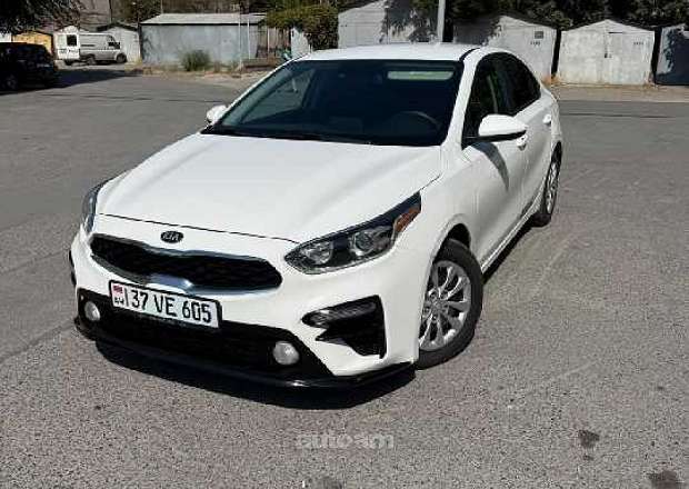 Kia Forte 2018 — լուսանկար 1