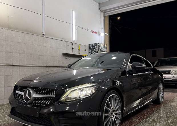 Mercedes-Benz C 200
