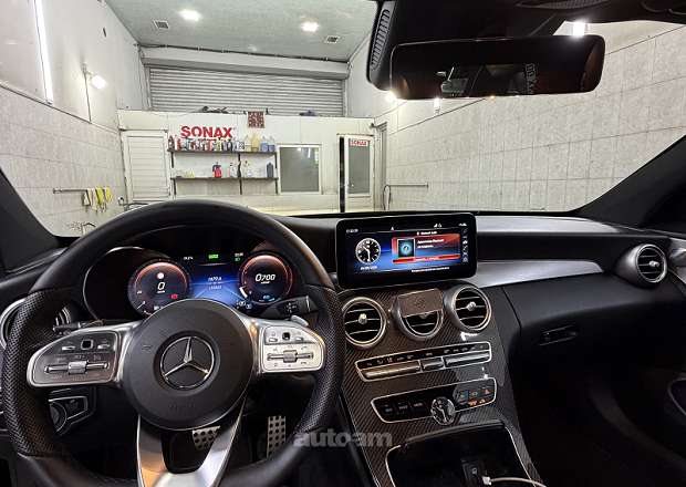 Mercedes-Benz C 200
