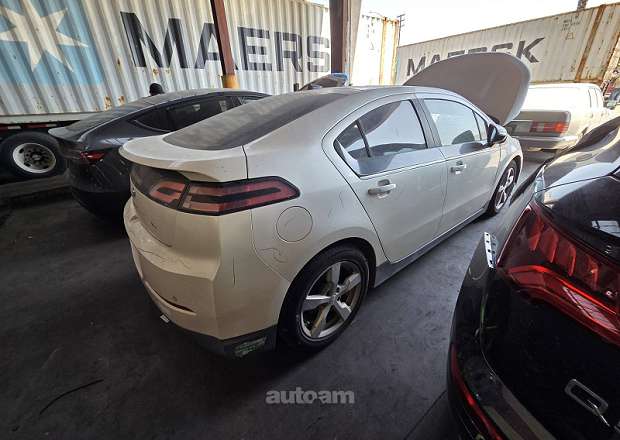 Chevrolet Volt 2013 — լուսանկար 5