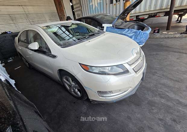 Chevrolet Volt 2013 — լուսանկար 1