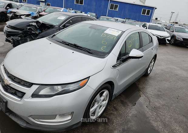 Chevrolet Volt 2014 — լուսանկար 1