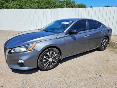 Nissan Altima  2021 