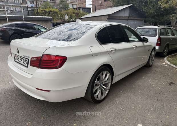 BMW 528 2011 — լուսանկար 3