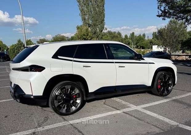 BMW XM