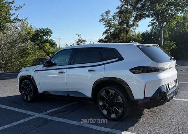 BMW XM