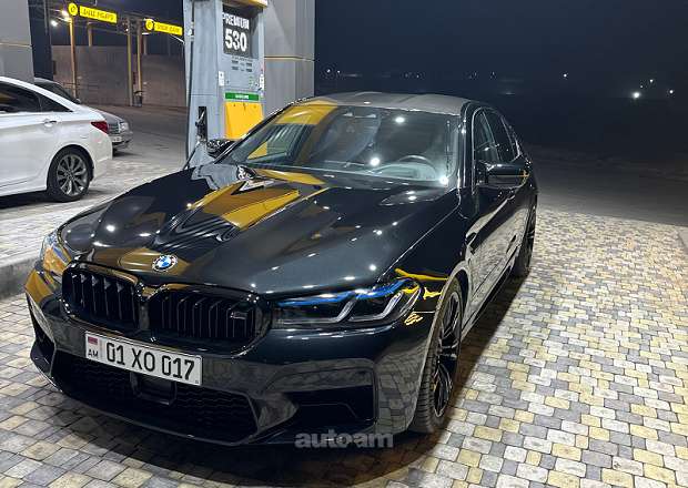 BMW M5