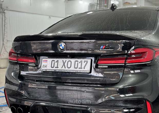 BMW M5