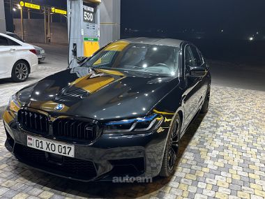 BMW M5  2020 