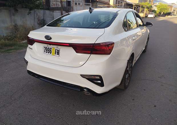 Kia Forte 2020 — լուսանկար 2