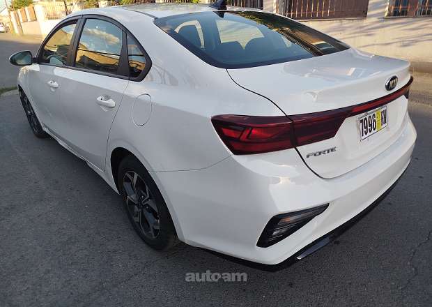Kia Forte 2020 — լուսանկար 3