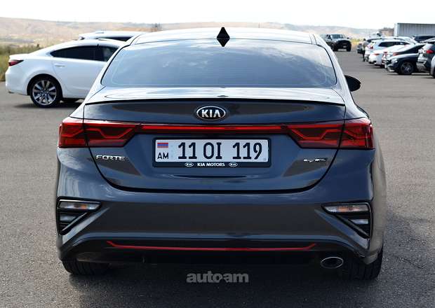Kia Forte 2020 — фото 15