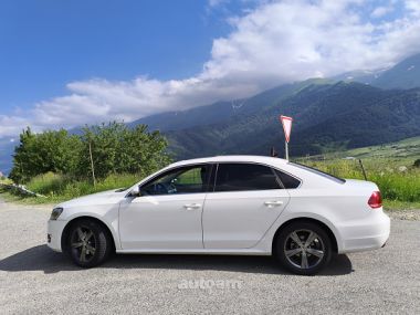 Volkswagen Passat  2012 