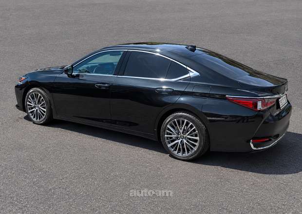 Lexus ES 250 2022 — լուսանկար 2