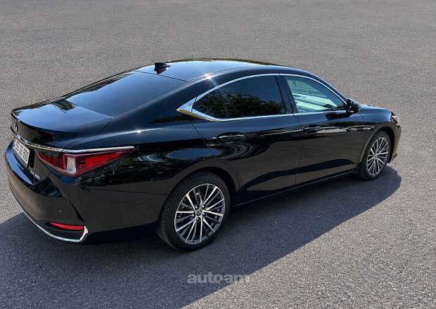 Lexus ES 250 2022 — լուսանկար 3