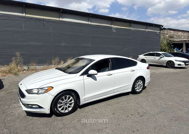 Ford Fusion 2017 — լուսանկար 2