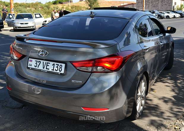 Hyundai Elantra 2014 — լուսանկար 15