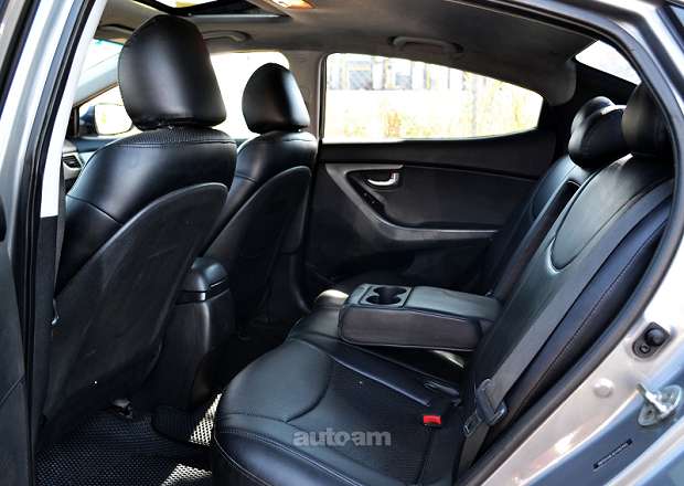 Hyundai Elantra 2014 — լուսանկար 10