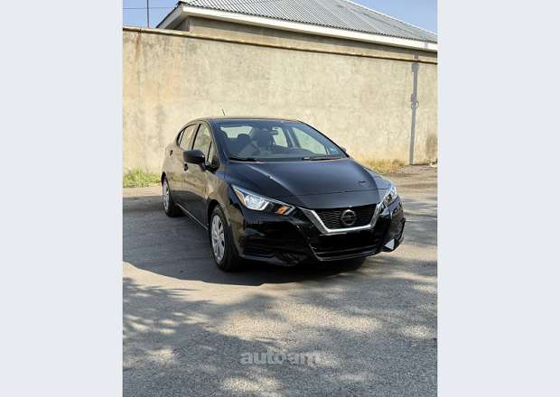 Nissan Versa 2021 — լուսանկար 1