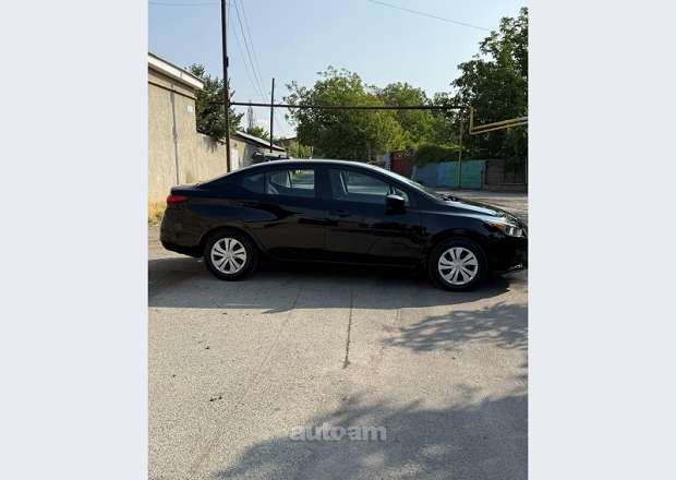 Nissan Versa 2021 — լուսանկար 5
