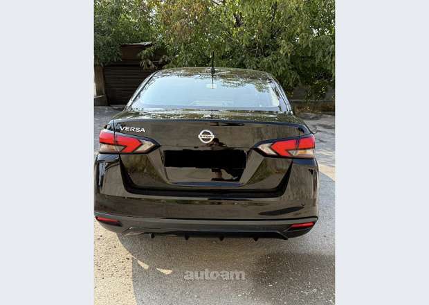 Nissan Versa 2021 — լուսանկար 7